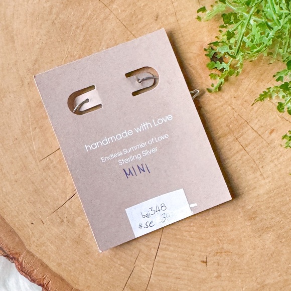 Beach Girl Jewels Aloha Heart Love Earrings Sterling Silver Wire - Picture 3 of 4